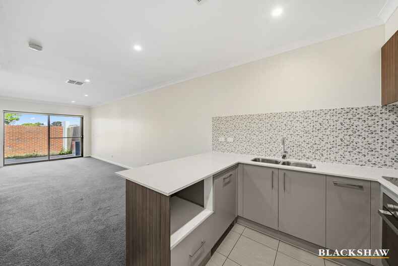 26/363 Mirrabei Drive Moncrieff