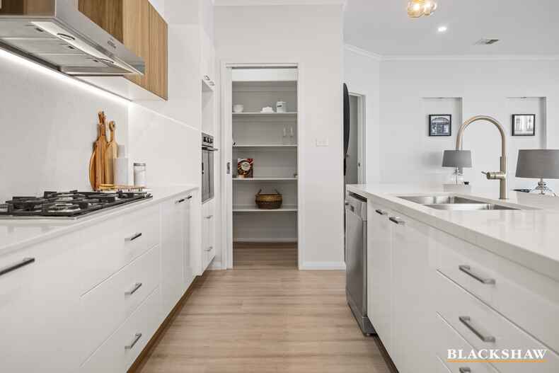 7 Myrtle Close Jerrabomberra