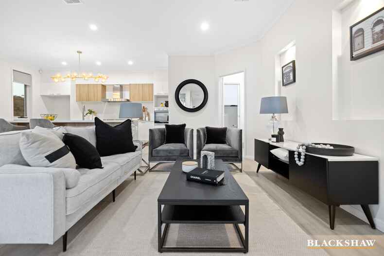 7 Myrtle Close Jerrabomberra