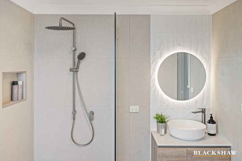 7 Myrtle Close Jerrabomberra