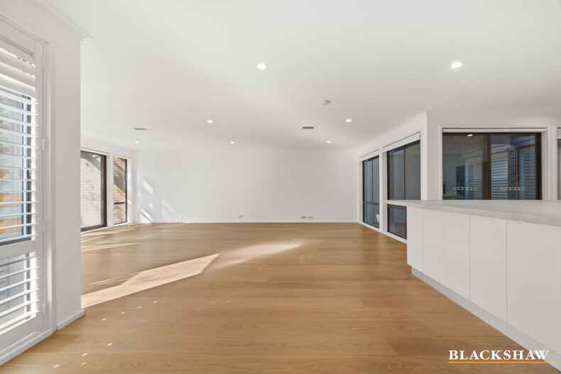 8/51 Musgrave Street Yarralumla