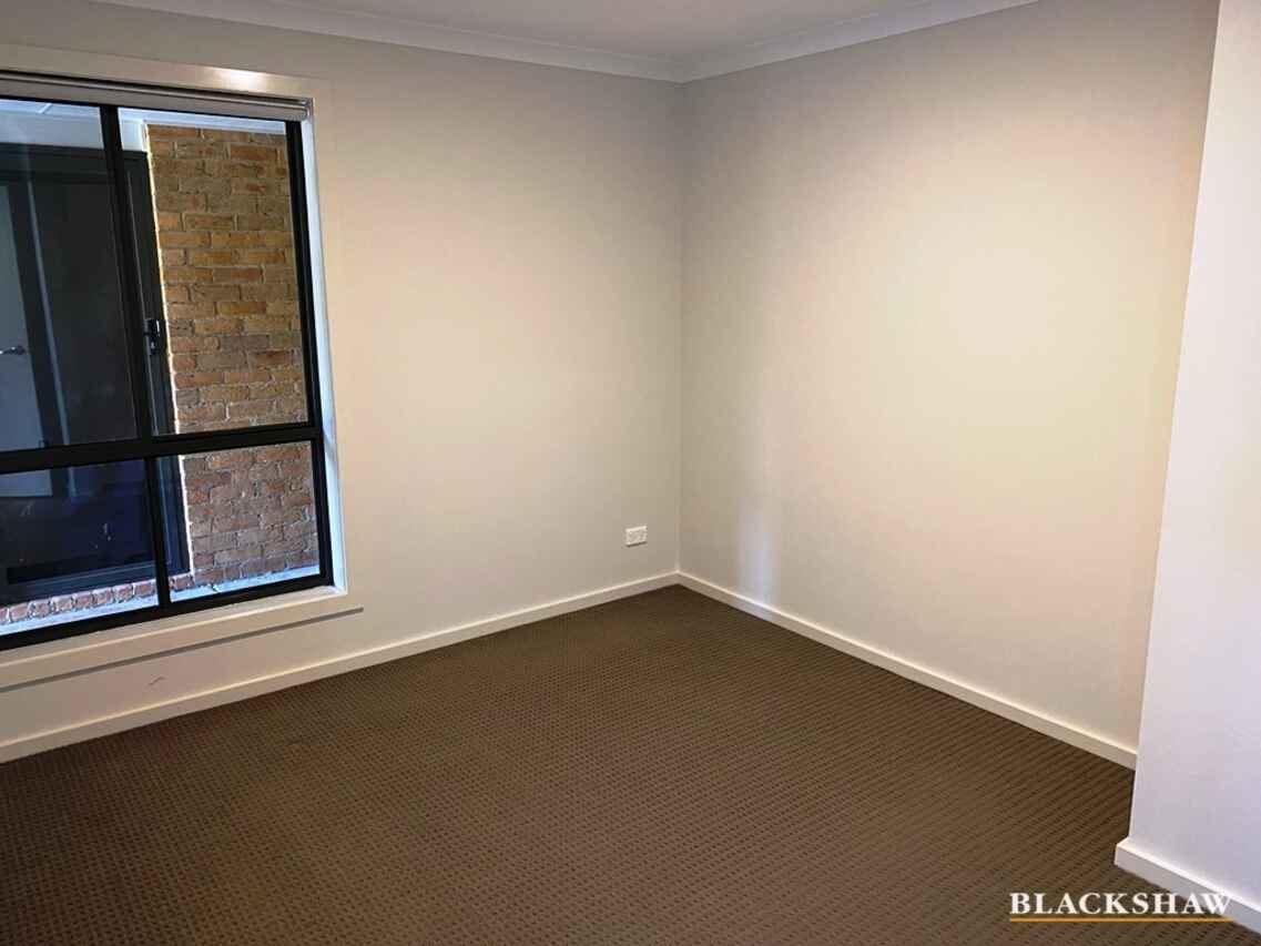 58a Lionel Rose Street Holt