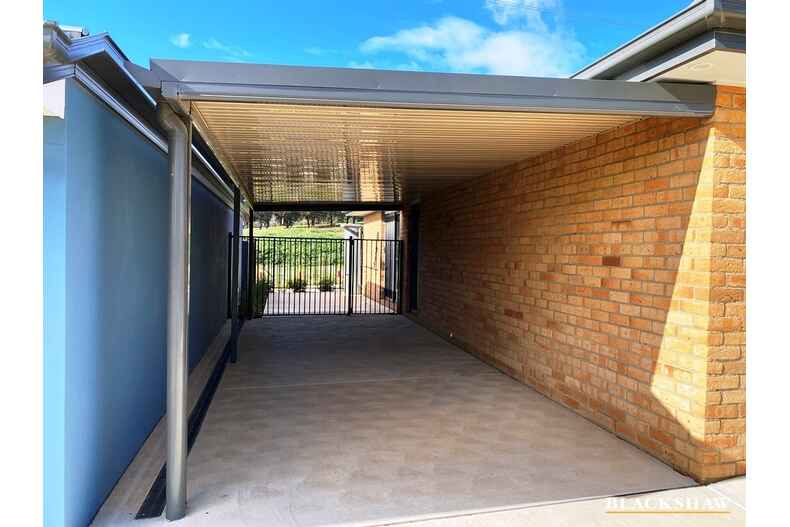 58a Lionel Rose Street Holt 58a Lionel Rose Street Holt