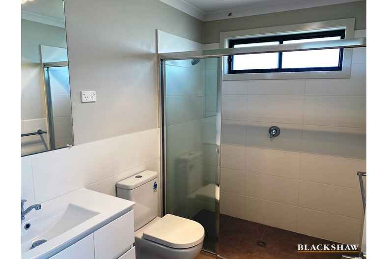 58a Lionel Rose Street Holt 58a Lionel Rose Street Holt