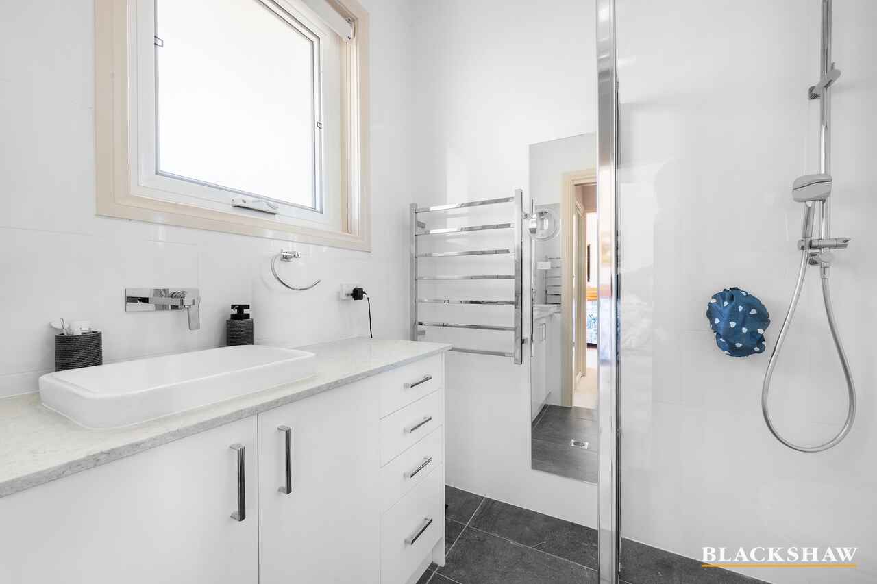 90a La Perouse Street Griffith