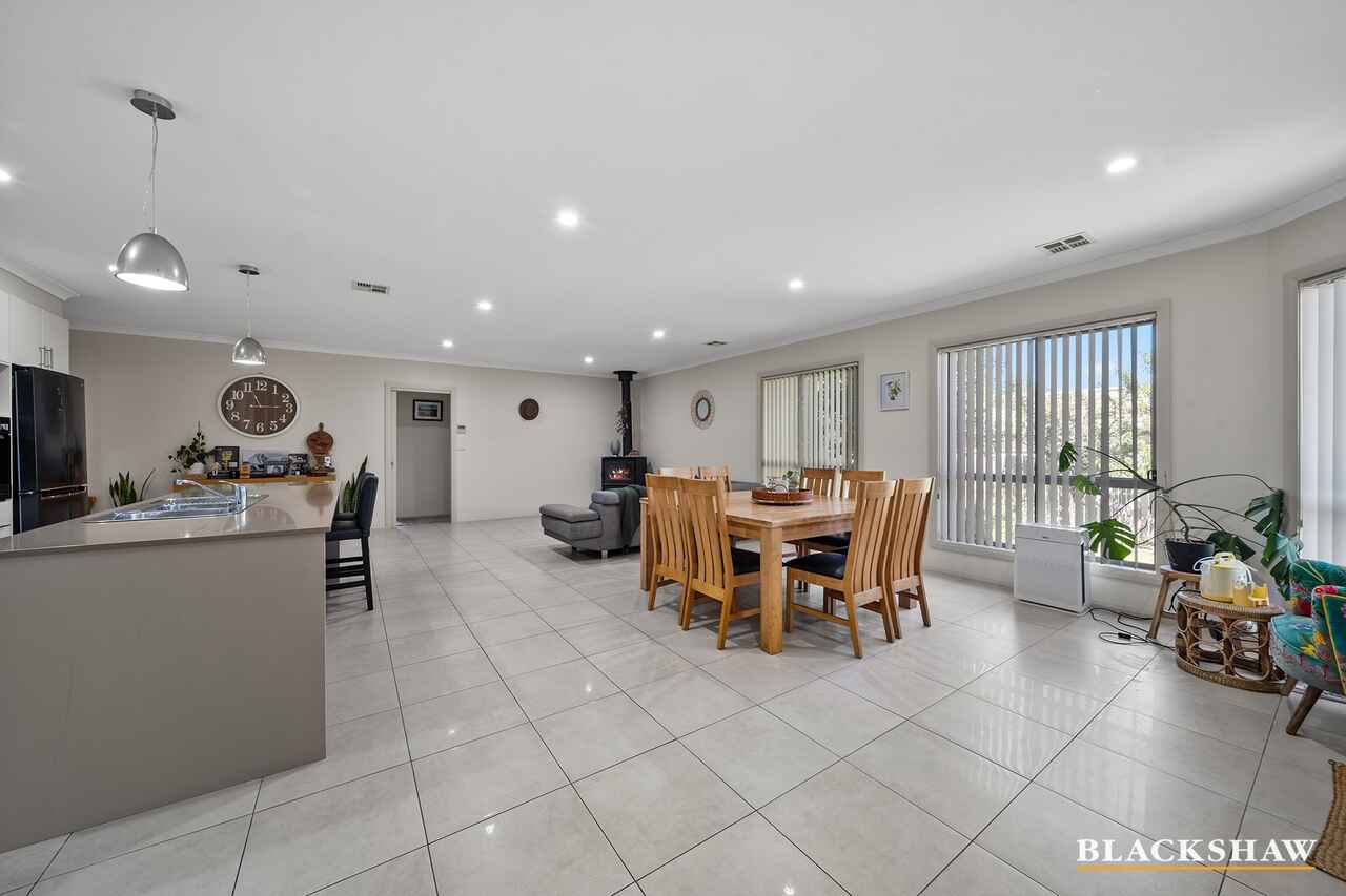 8 Tankee Place Queanbeyan