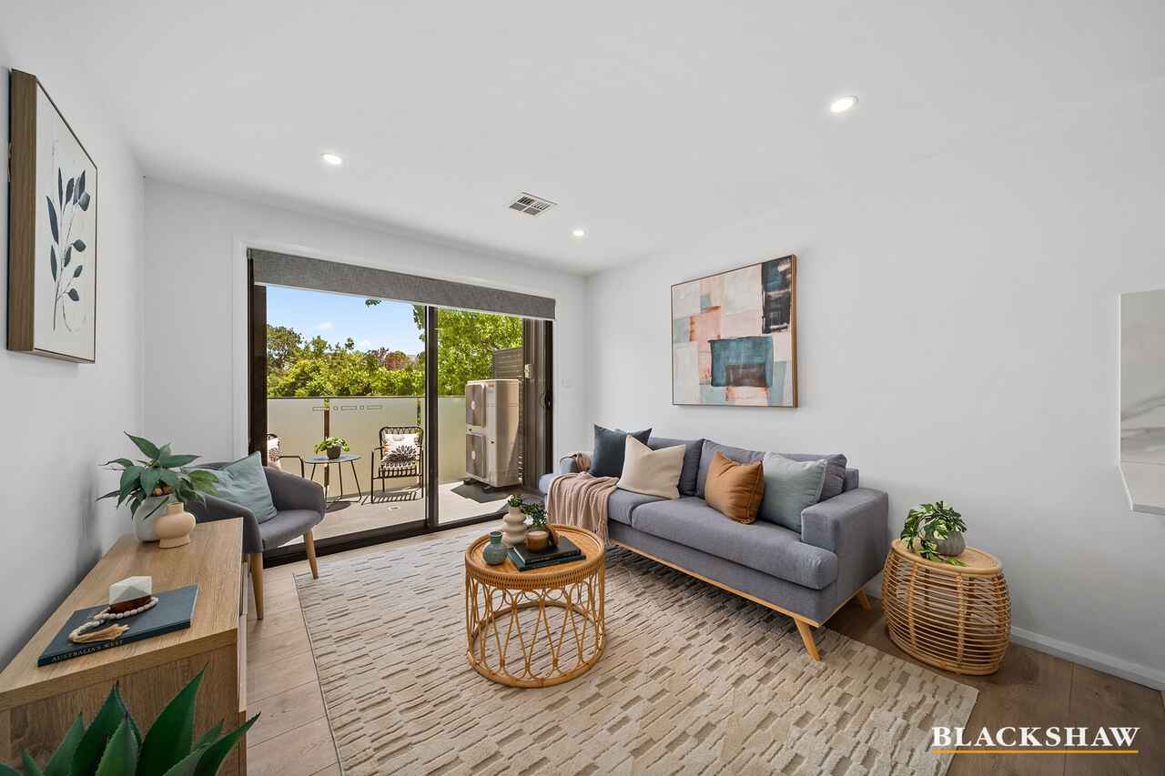 4/64 Goodwin Street Lyneham