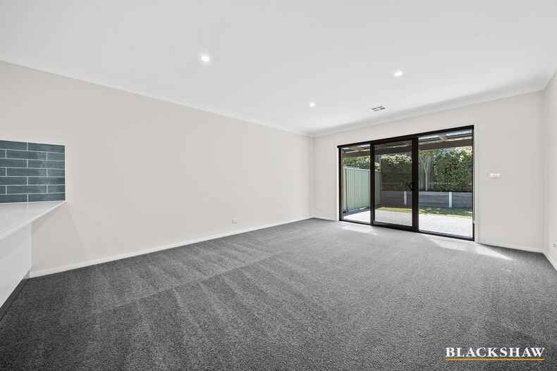 3/10 Campbell Street Queanbeyan