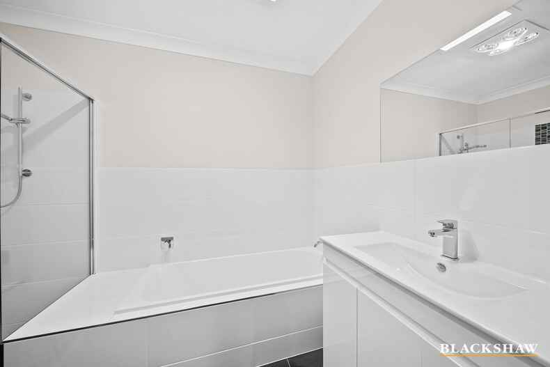 3/10 Campbell Street Queanbeyan