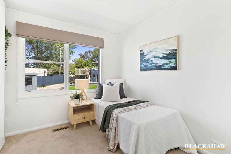 2 Crowther Place Curtin