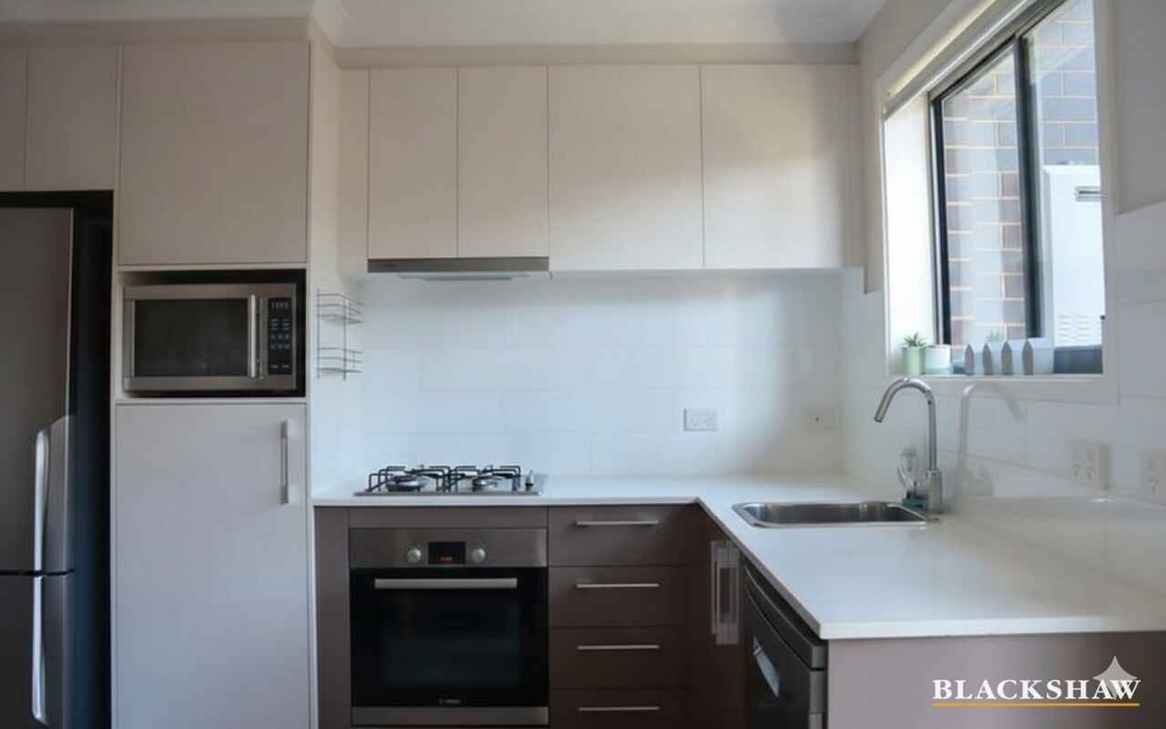 67/20 Fairhall Street Coombs