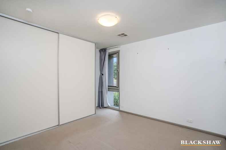 1/11 Cordeaux Street Duffy