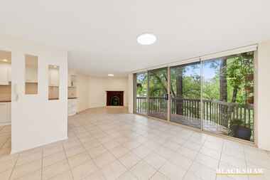 11/26 Macquarie Street Barton