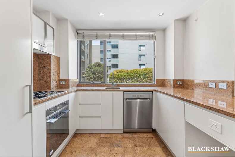 151/15 Coranderrk Street City
