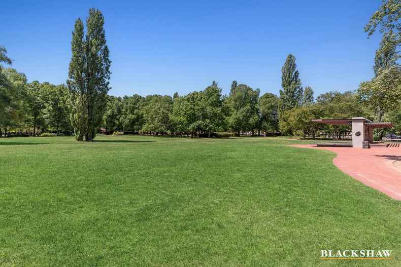 151/15 Coranderrk Street City