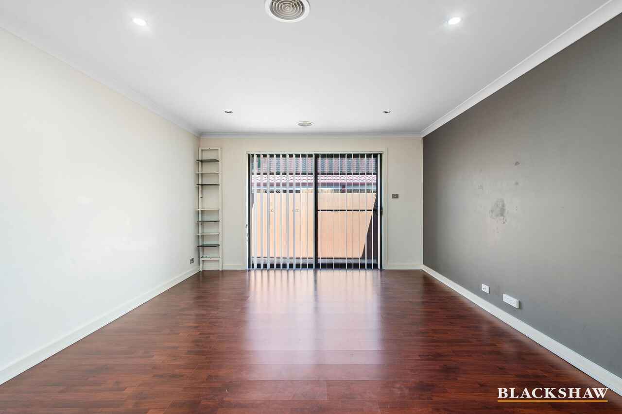 10 Dorothy Green Crescent Franklin