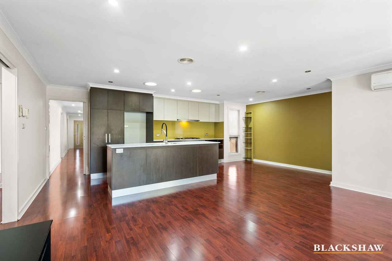 10 Dorothy Green Crescent Franklin