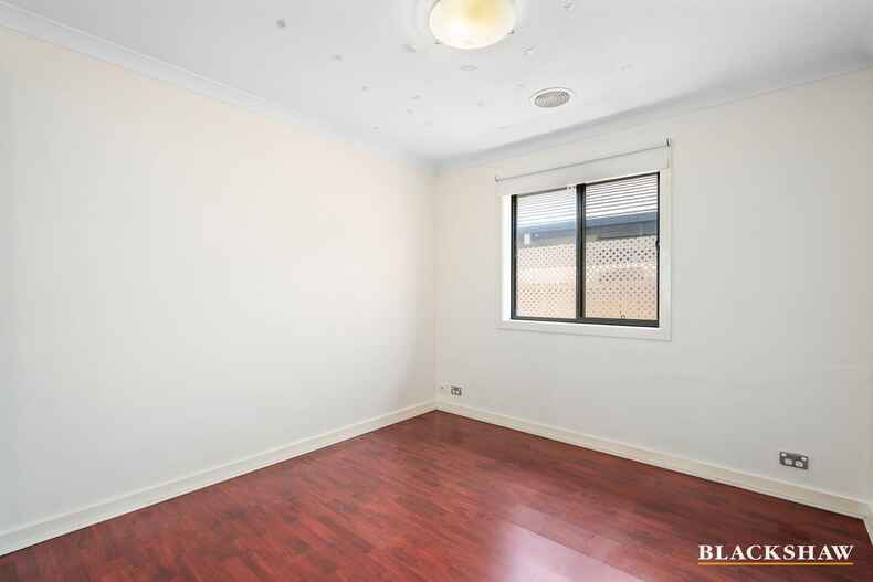 10 Dorothy Green Crescent Franklin