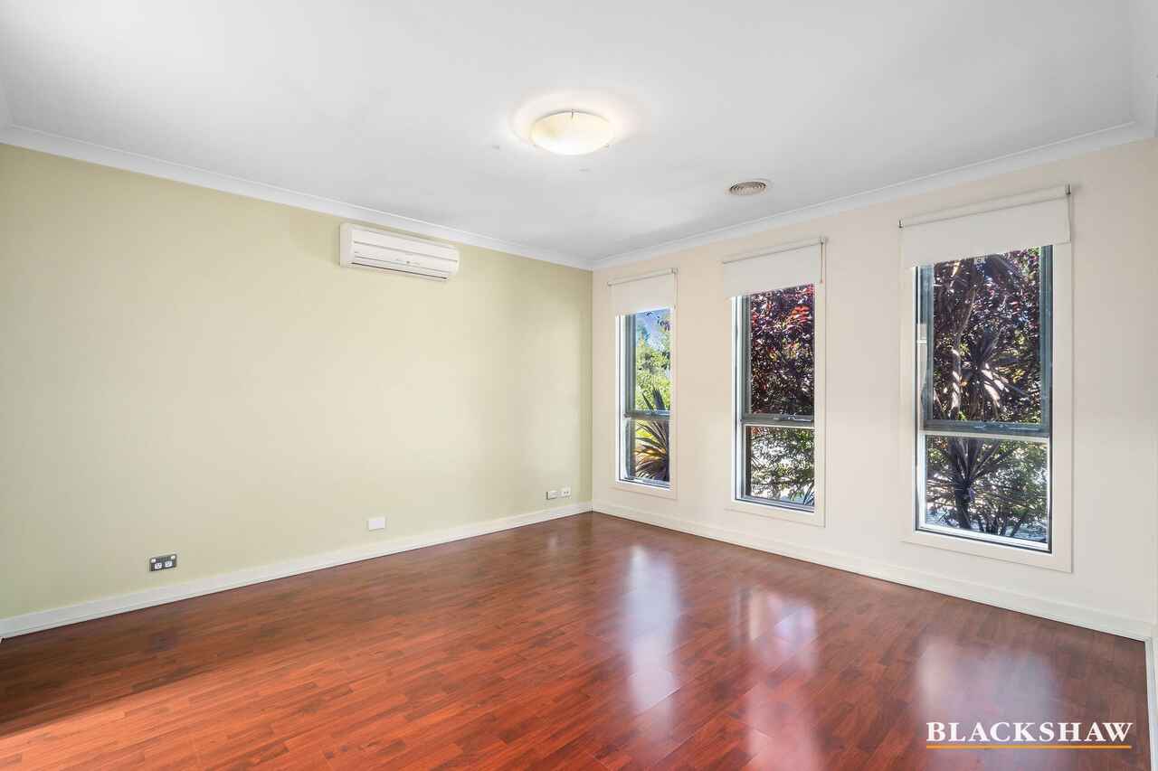 10 Dorothy Green Crescent Franklin