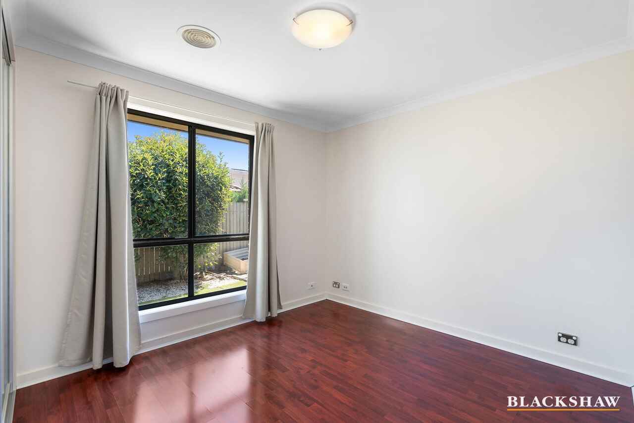 10 Dorothy Green Crescent Franklin