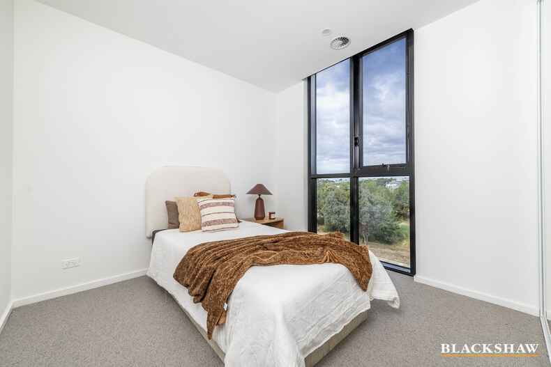 311-317/63 Camilleri Way Gungahlin