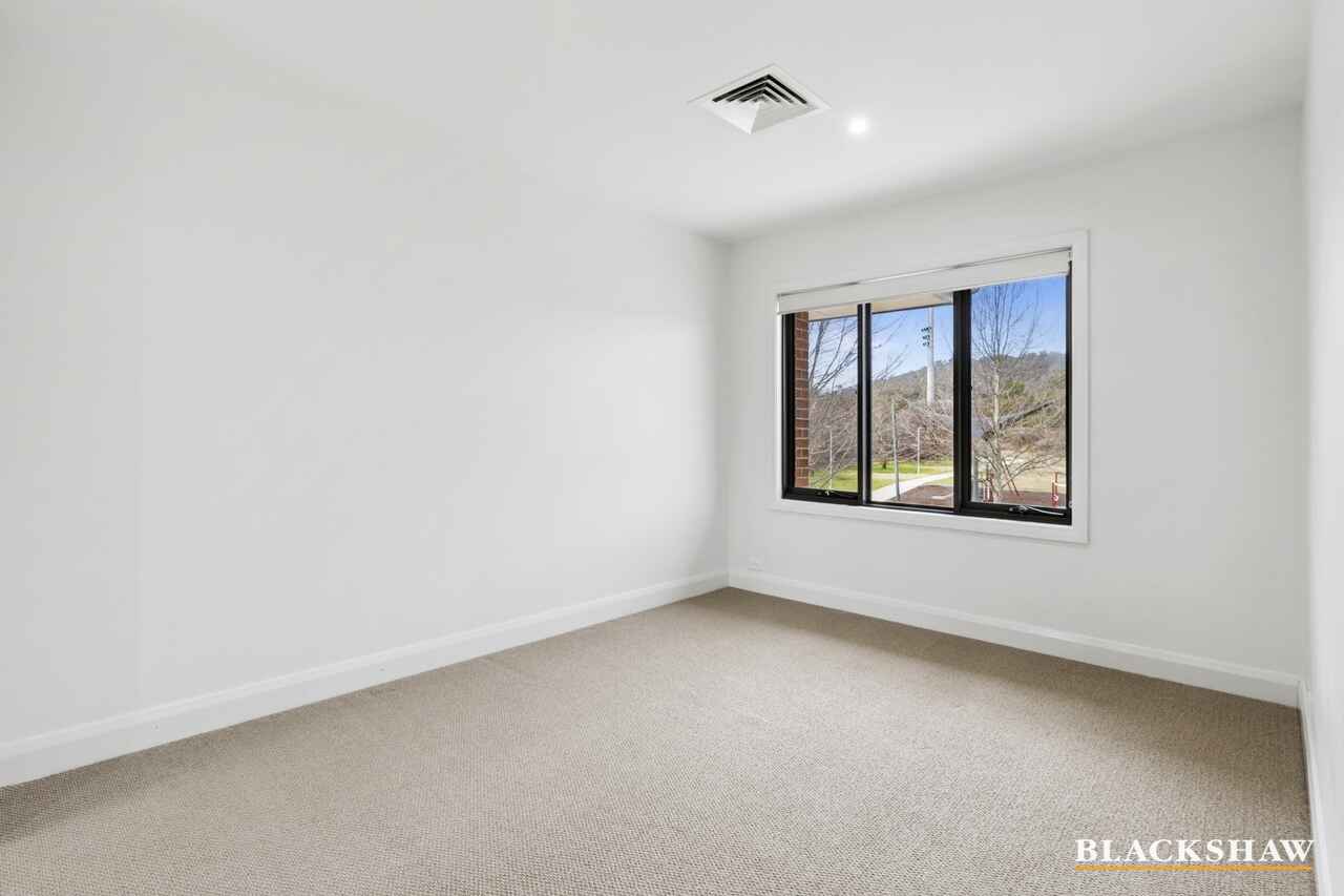 4/80 Newdegate Street Deakin