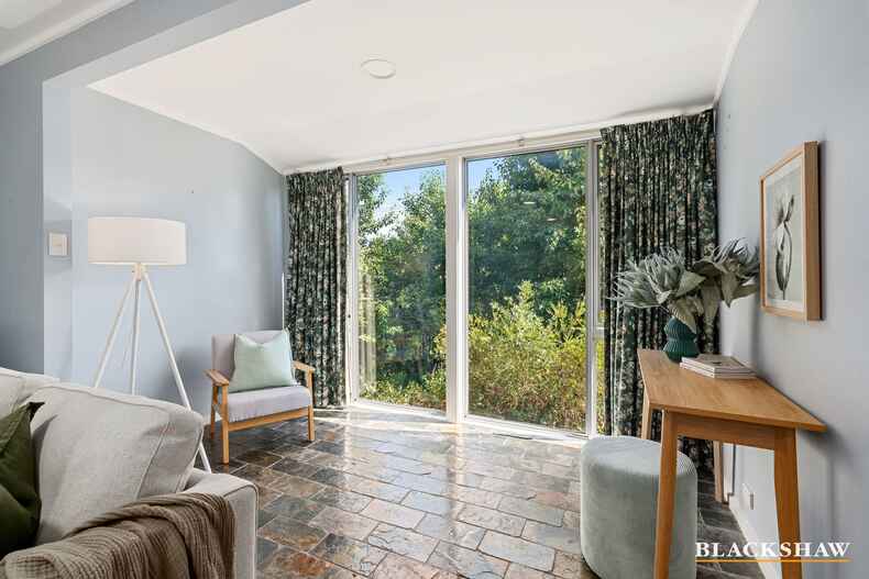 84 Chirnside Circuit Kambah