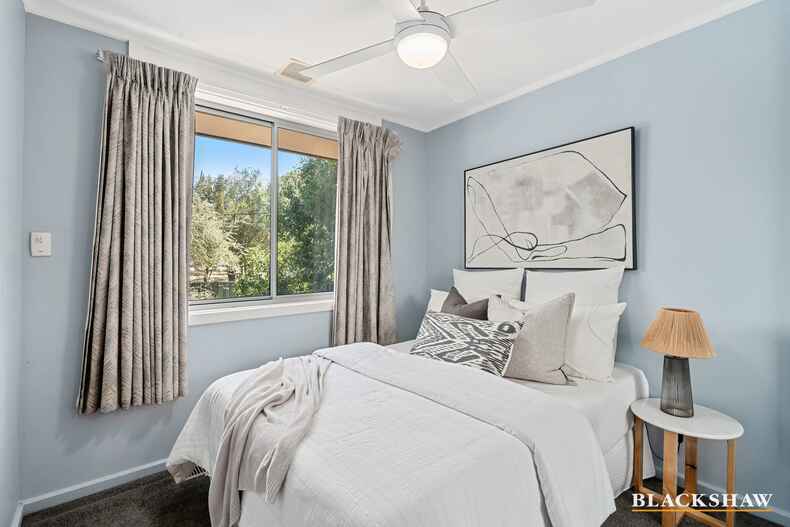 84 Chirnside Circuit Kambah