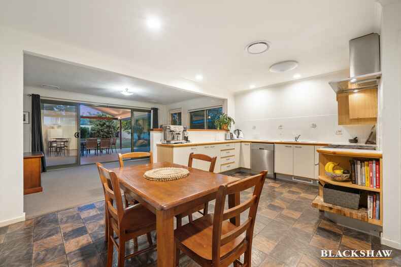 8 Morton Street Weetangera