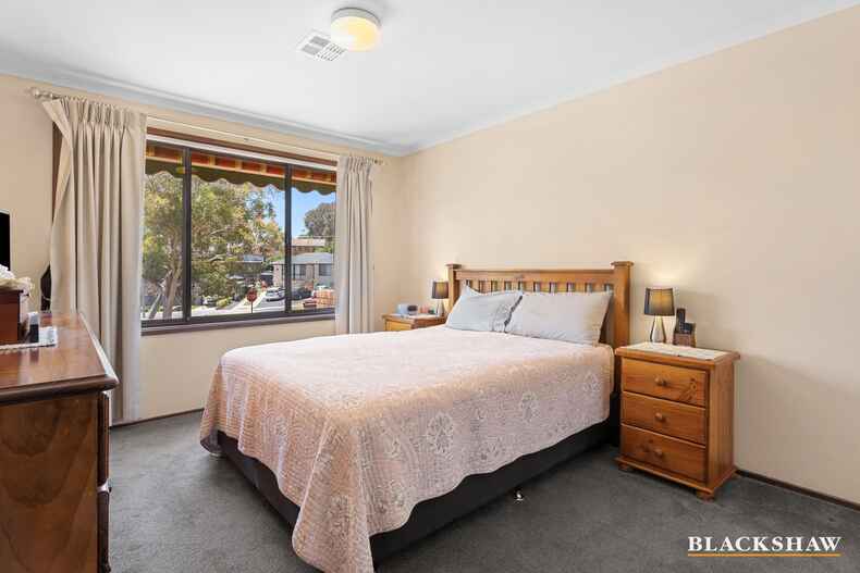 5 Inglis Place Latham