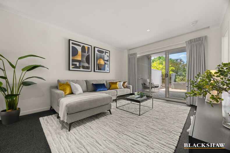 45/14 National Circuit Barton 45/14 National Circuit Barton