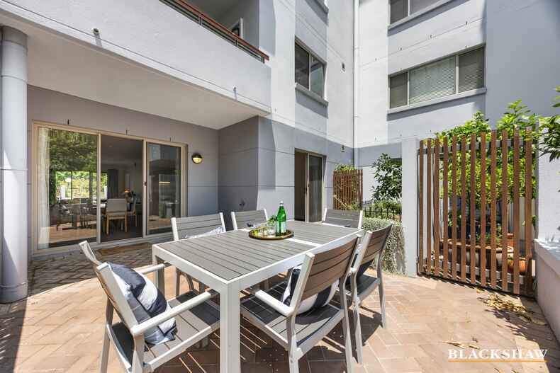 45/14 National Circuit Barton 45/14 National Circuit Barton