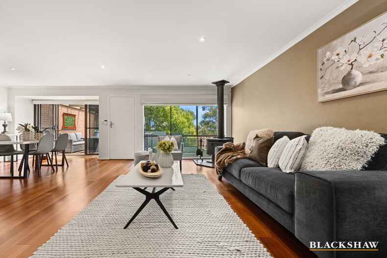 68 Hallen Close Phillip