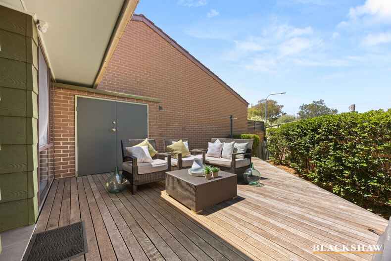 68 Hallen Close Phillip