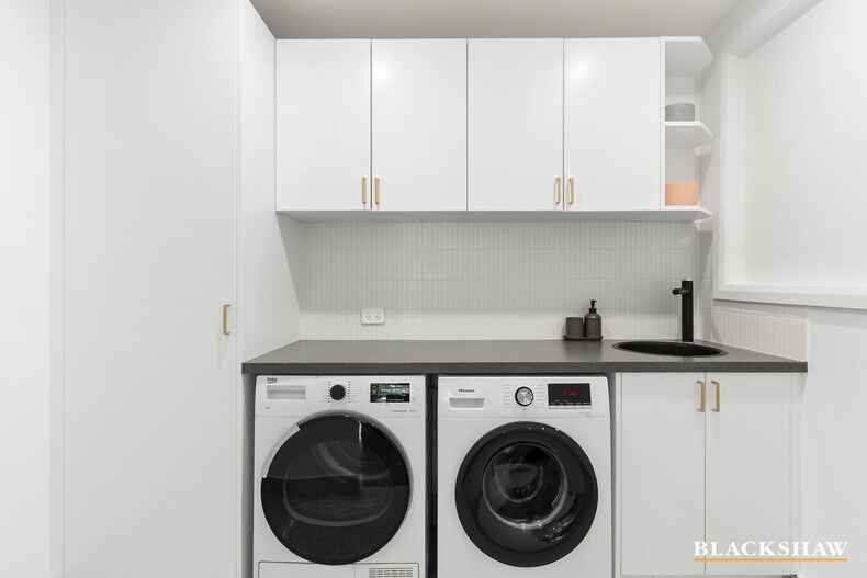 63 Osburn Drive Macgregor 63 Osburn Drive Macgregor