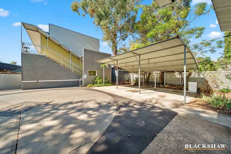 12/8 Davison Street Queanbeyan