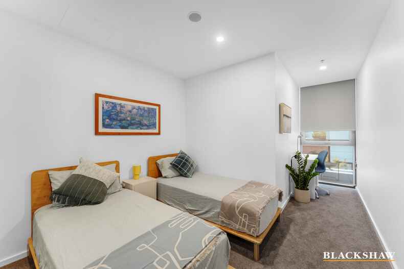 212/21 Captain Cook Crescent Griffith 212/21 Captain Cook Crescent Griffith