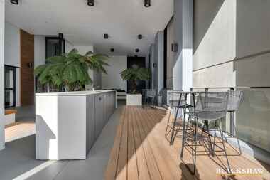 12/20 Allara Street Canberra