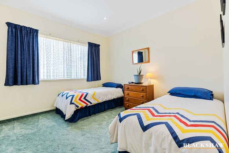 18   Angophora Place Catalina