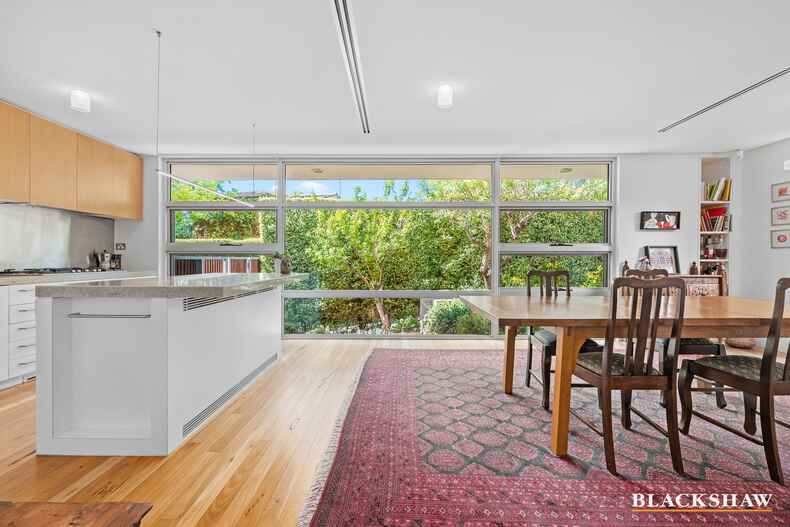 9 Johnston Street Narrabundah