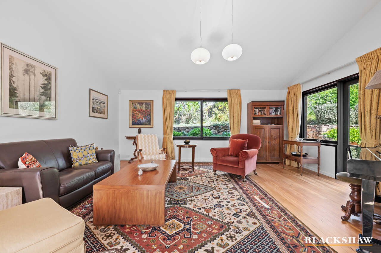 9 Johnston Street Narrabundah