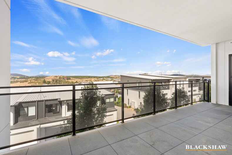 20/200 John Gorton Drive Coombs