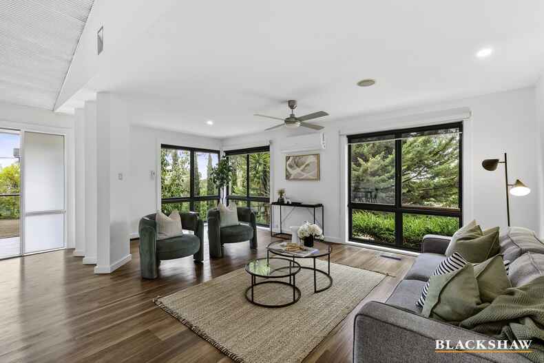 8 De Smet Place Fraser