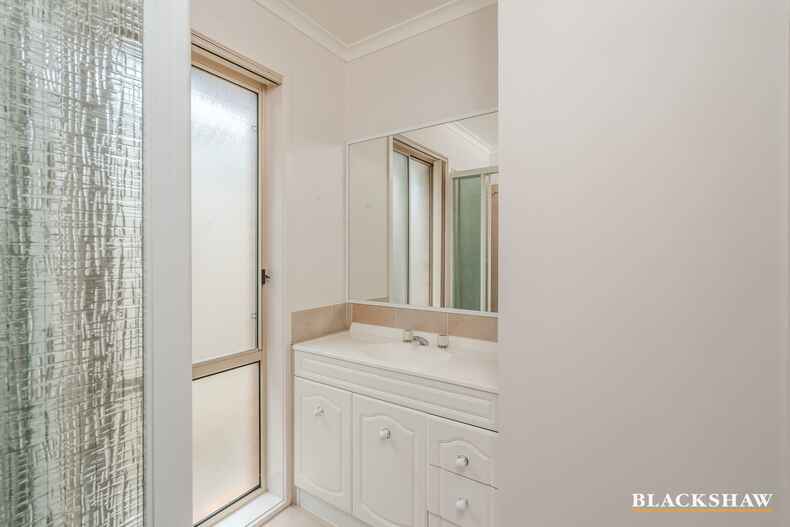 39 Britten-Jones Drive  Holt