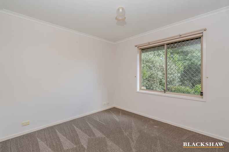 39 Britten-Jones Drive  Holt