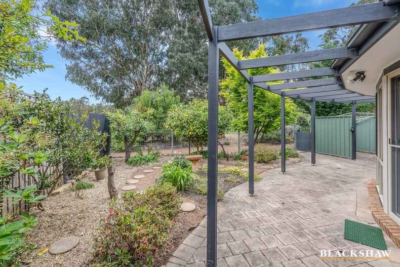 39 Britten-Jones Drive  Holt