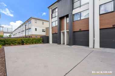 39/23 Wanderlight Avenue Lawson