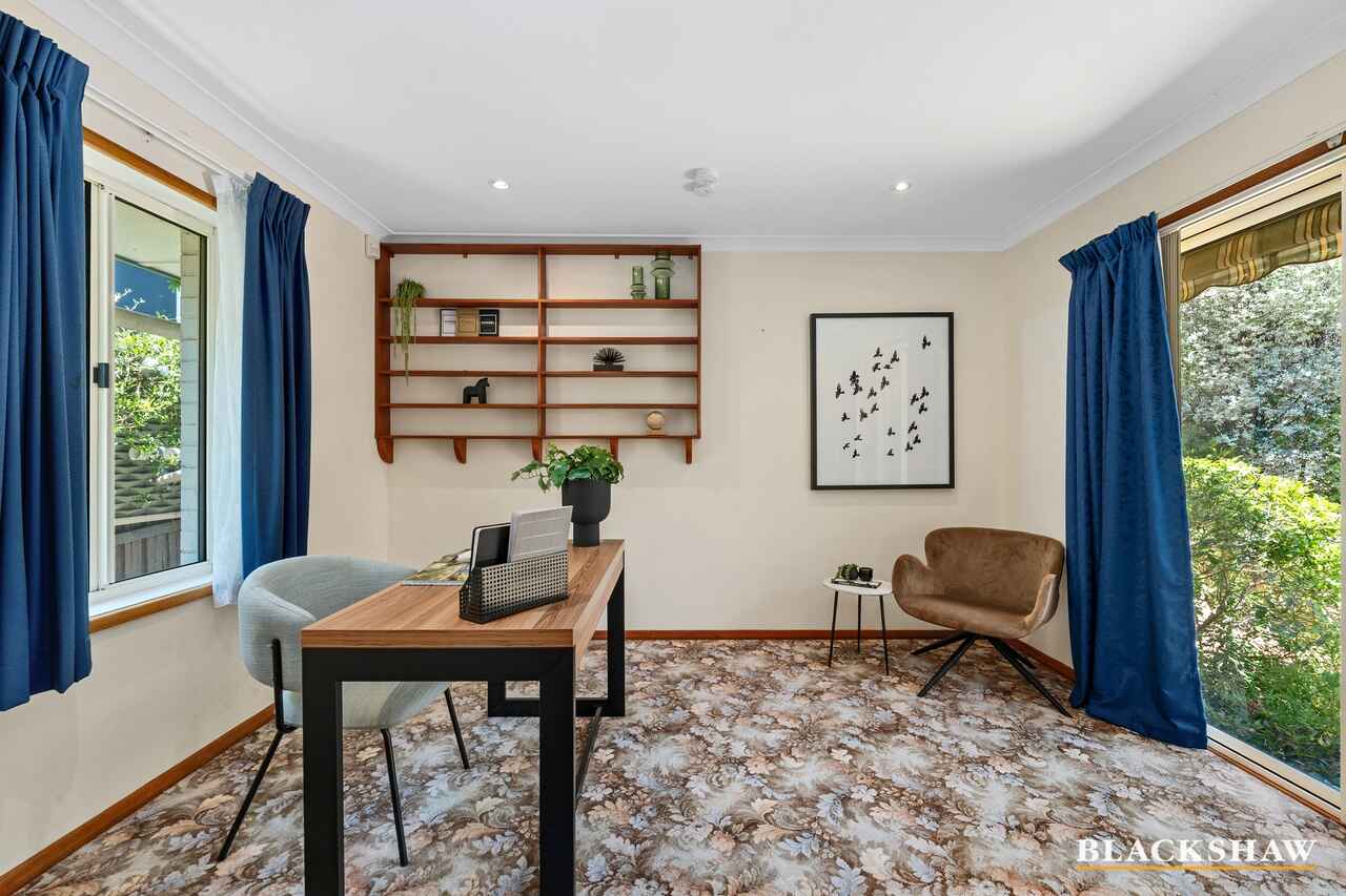 12 Caley Crescent Narrabundah