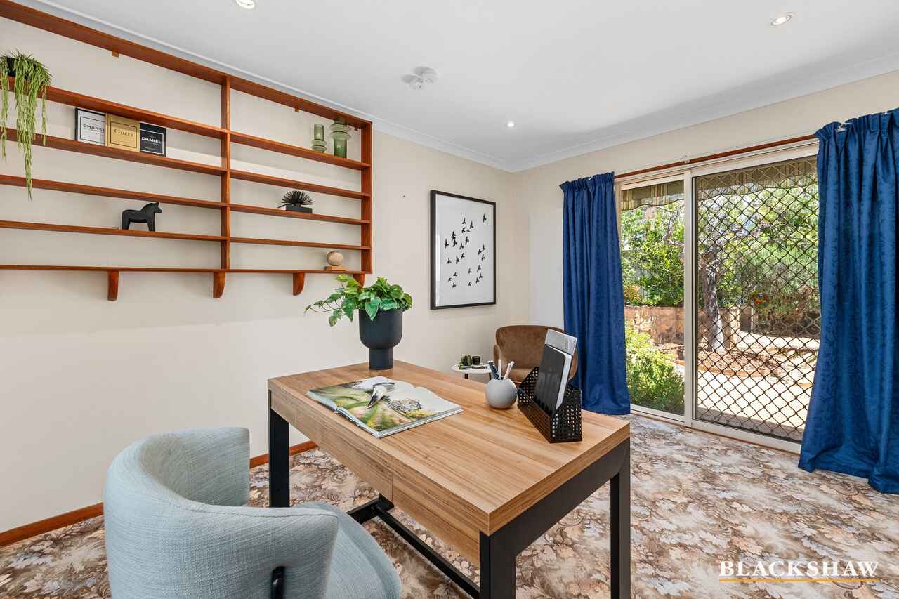 12 Caley Crescent Narrabundah