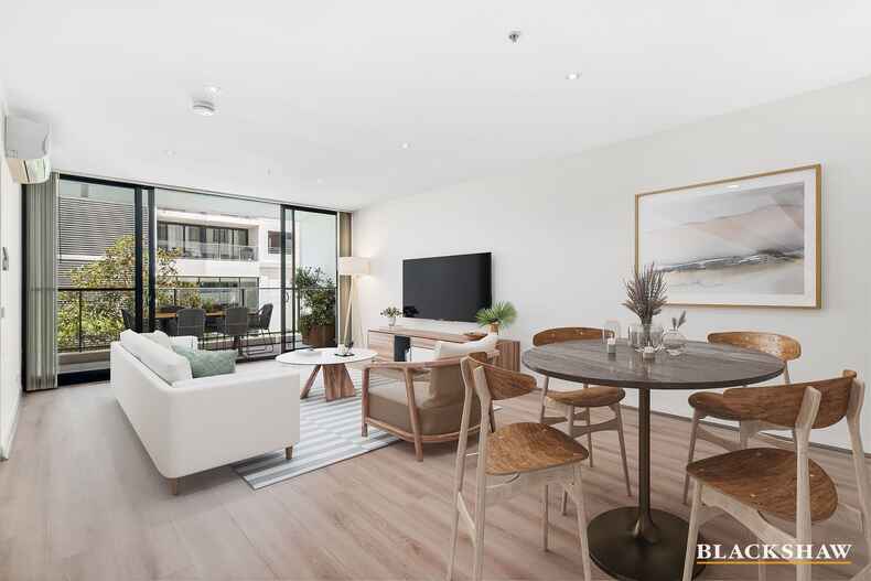 11/1 Mouat Street Lyneham